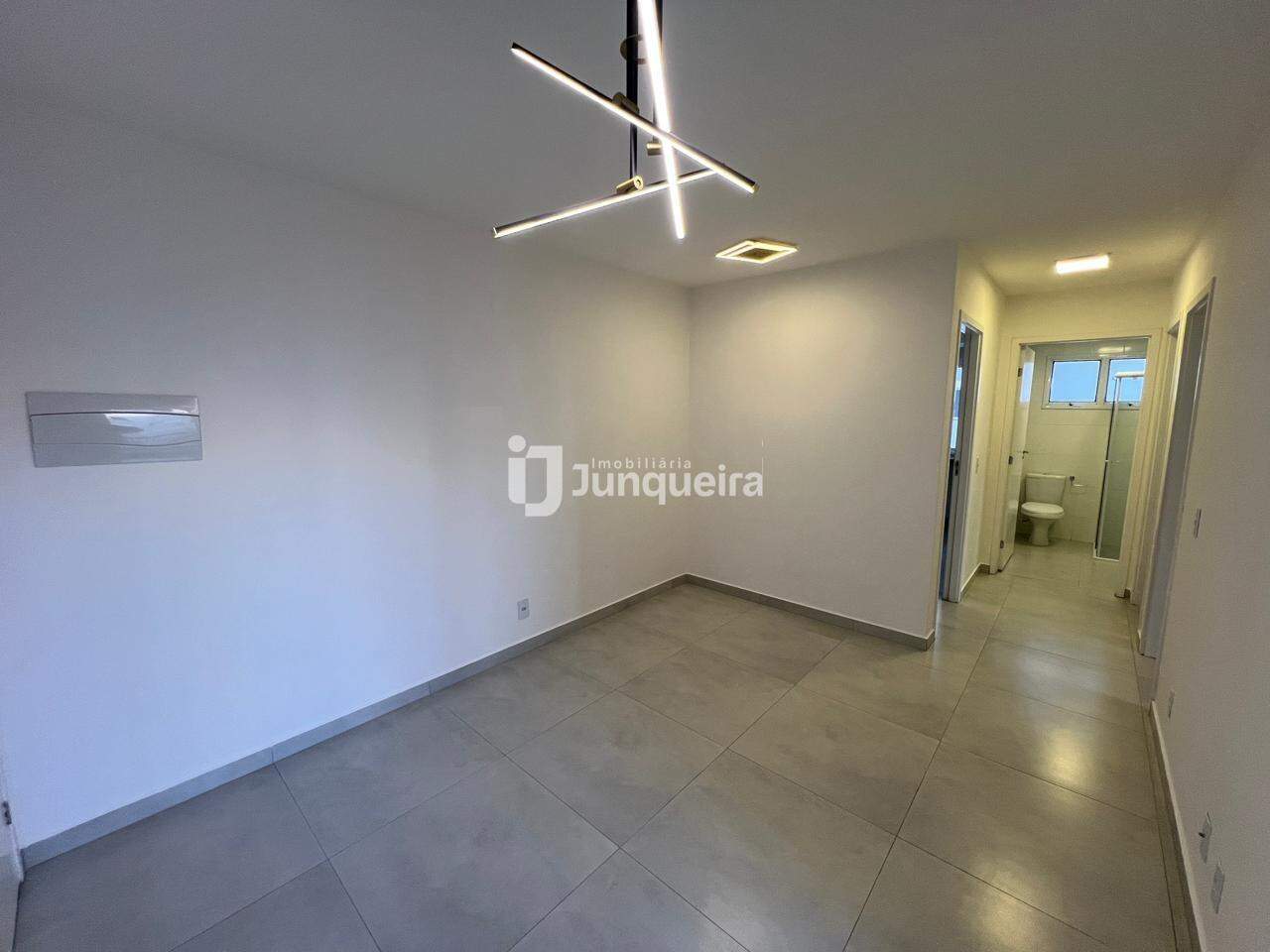 Apartamento para alugar no Residencial Top Life III, 2 quartos, 1 vaga, no bairro Jardim Abaeté em Piracicaba - SP