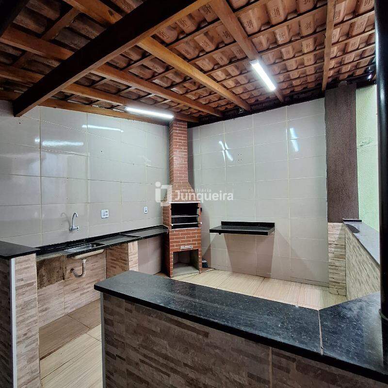Casa à venda, 4 quartos, 4 vagas, no bairro Jardim Itapuã em Piracicaba - SP