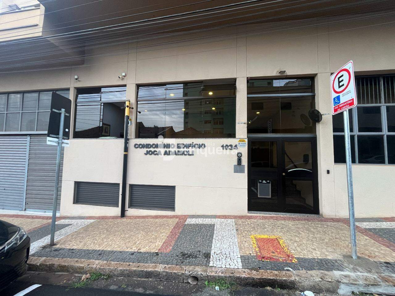 Apartamento à venda no Edifício Joca Adamoli, 3 quartos, sendo 1 suíte, 1 vaga, no bairro Centro em Piracicaba - SP