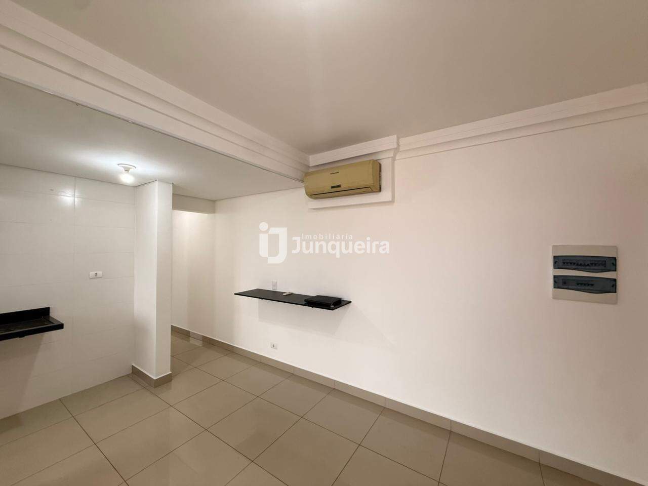 Apartamento à venda no Veredas Anafer, 1 quarto, 1 vaga, no bairro Alto em Piracicaba - SP