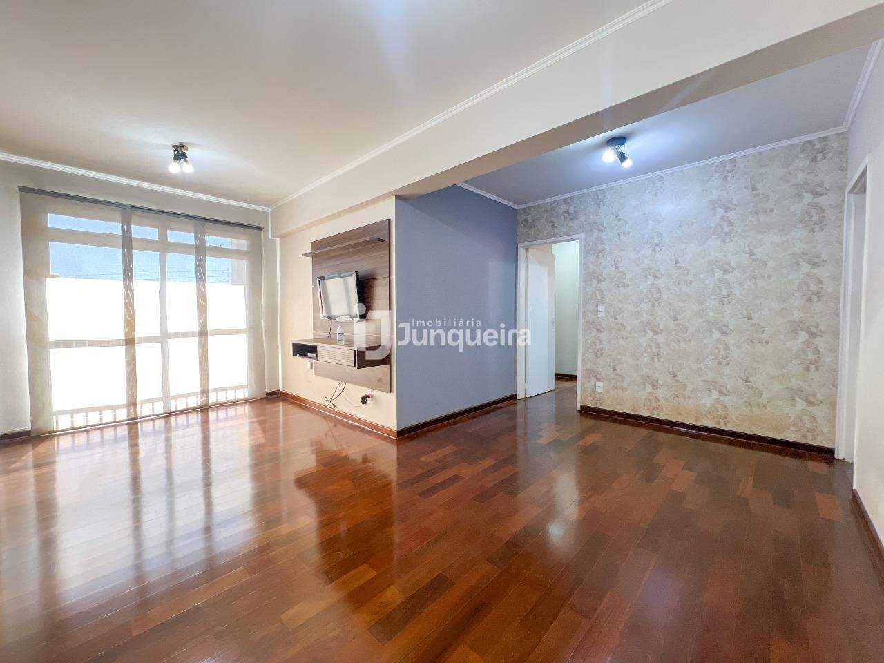 Apartamento à venda no Antares, 3 quartos, sendo 1 suíte, 1 vaga, no bairro São Judas em Piracicaba - SP