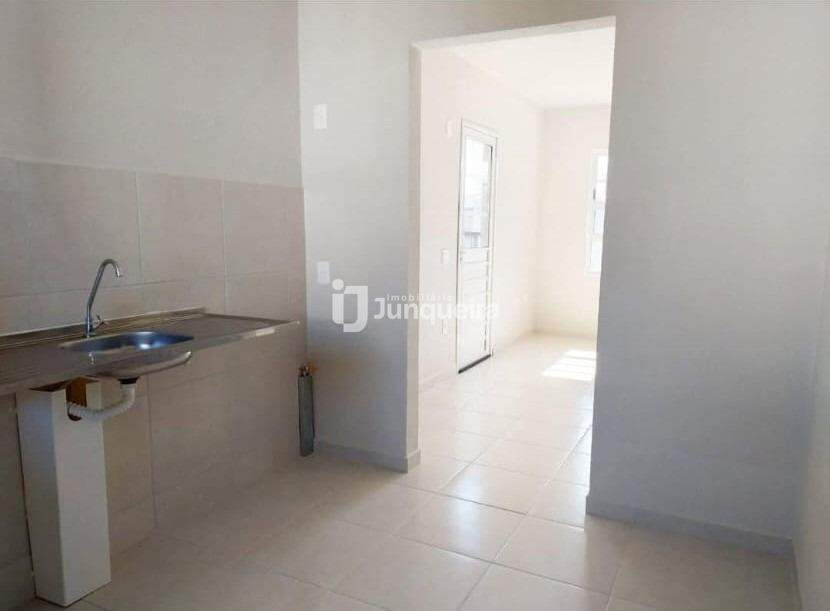 Apartamento para alugar no Residencial Nova Suiça VII, 2 quartos, 1 vaga, no bairro São Jorge em Piracicaba - SP