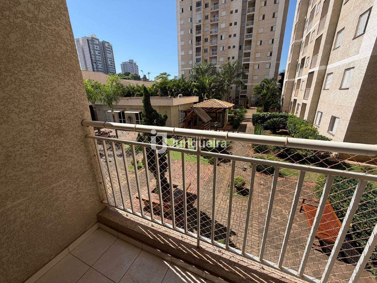 Apartamento para alugar no Residencial Novitá , 2 quartos, sendo 1 suíte, 1 vaga, no bairro Cidade Alta em Piracicaba - SP