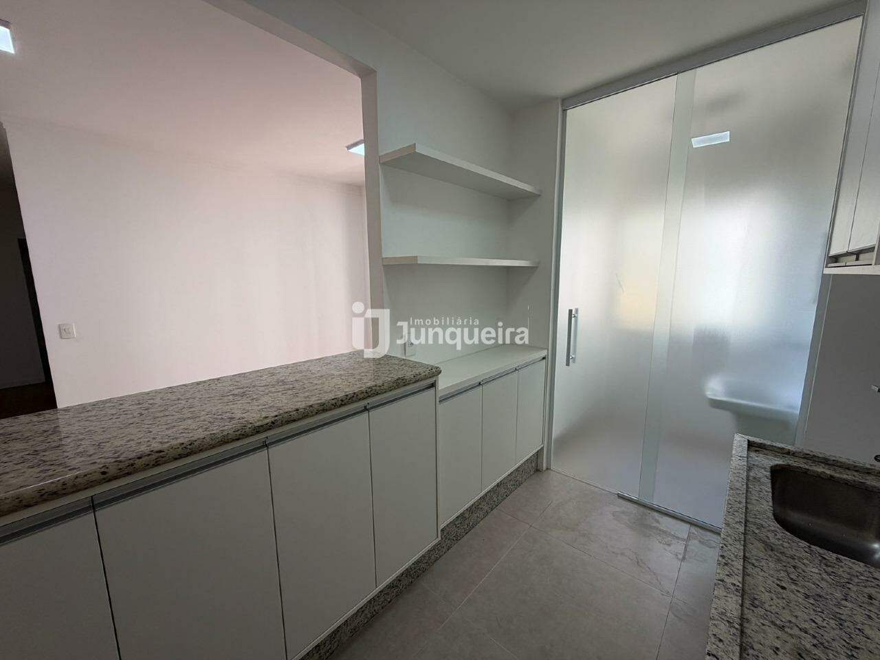 Apartamento para alugar no Residencial Novitá , 2 quartos, sendo 1 suíte, 1 vaga, no bairro Cidade Alta em Piracicaba - SP