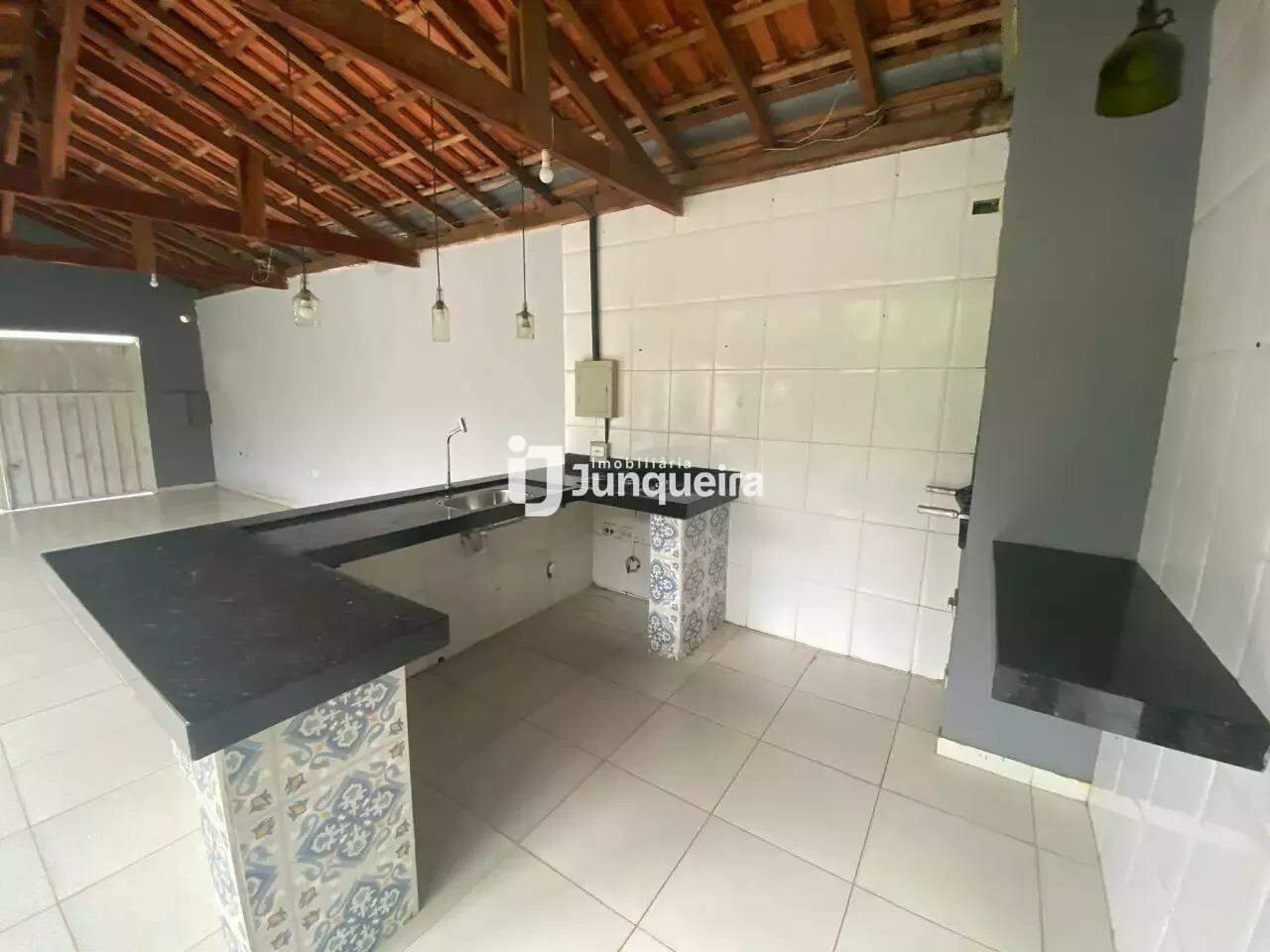 Casa para alugar, 2 quartos, 2 vagas, no bairro Loteamento Humberto Venturini em Piracicaba - SP