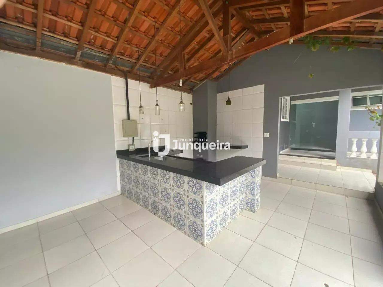 Casa para alugar, 2 quartos, 2 vagas, no bairro Loteamento Humberto Venturini em Piracicaba - SP