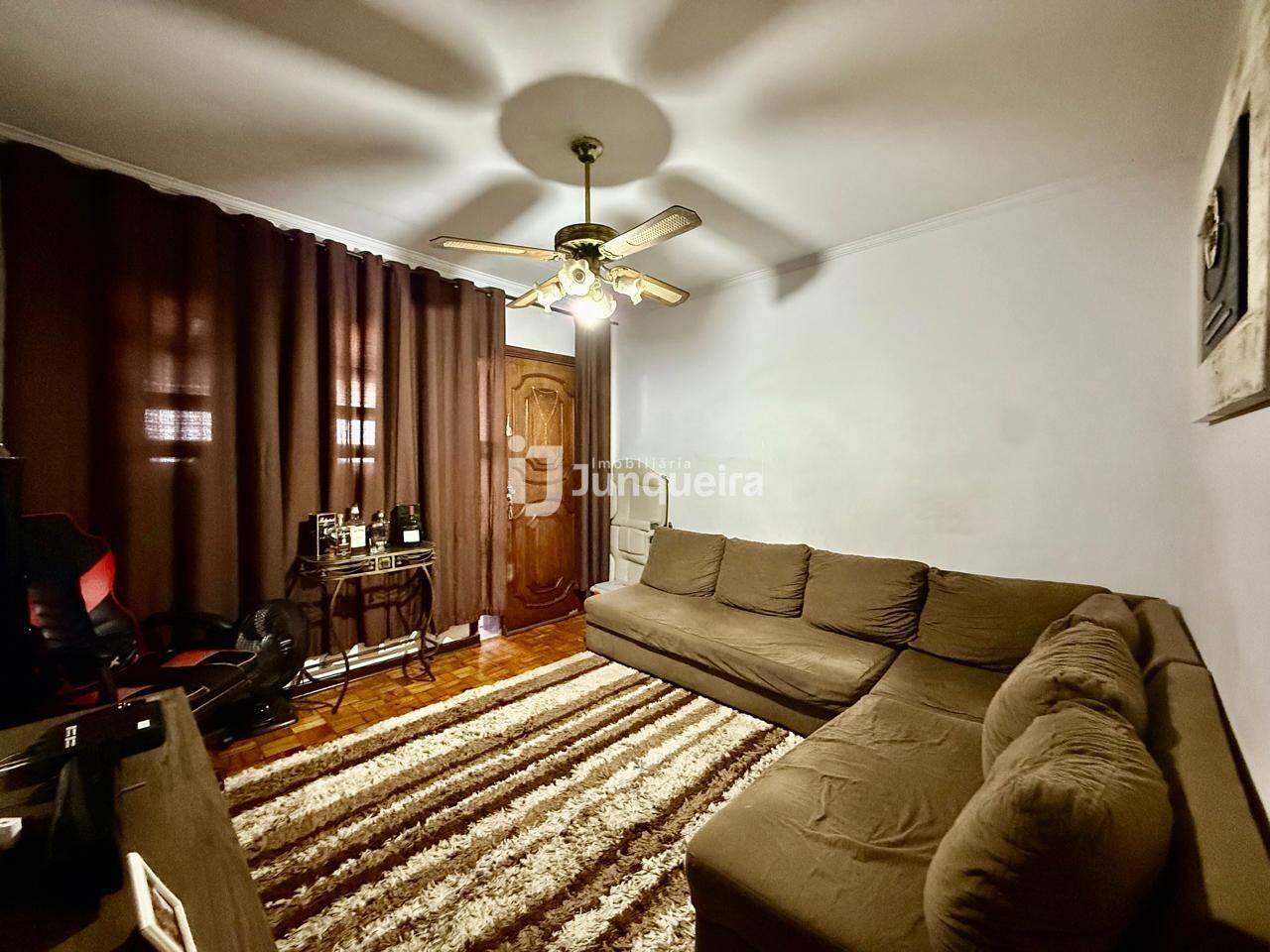 Casa à venda, 2 quartos, 2 vagas, no bairro Nova América em Piracicaba - SP