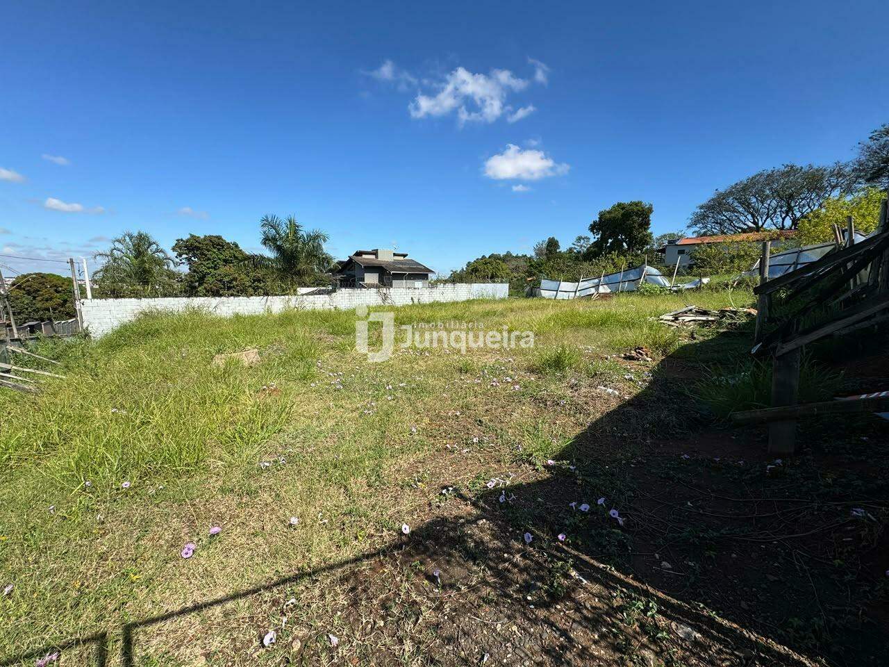 Terreno à venda, no bairro Glebas Natalinas em Piracicaba - SP