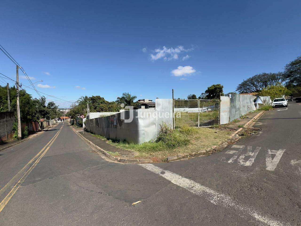 Terreno à venda, no bairro Glebas Natalinas em Piracicaba - SP