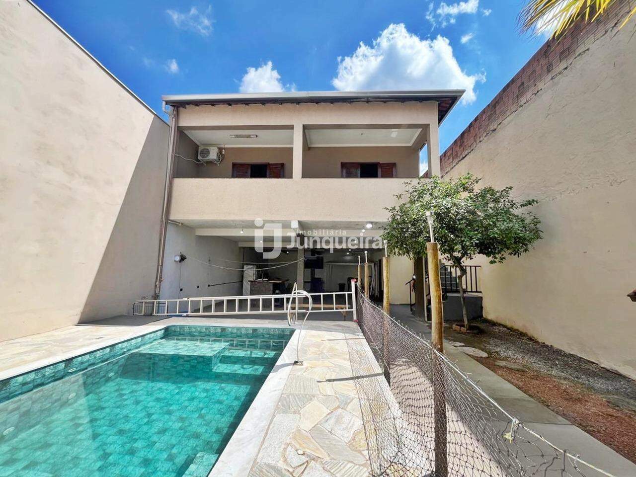 Casa à venda, 2 quartos, sendo 1 suíte, 3 vagas, no bairro Jardim Residencial Javary I em Piracicaba - SP
