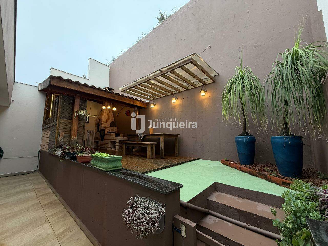 Casa em Condomínio à venda no Ondas do Piracicaba, 3 quartos, sendo 1 suíte, 2 vagas, no bairro Ondas do Piracicaba em Piracicaba - SP