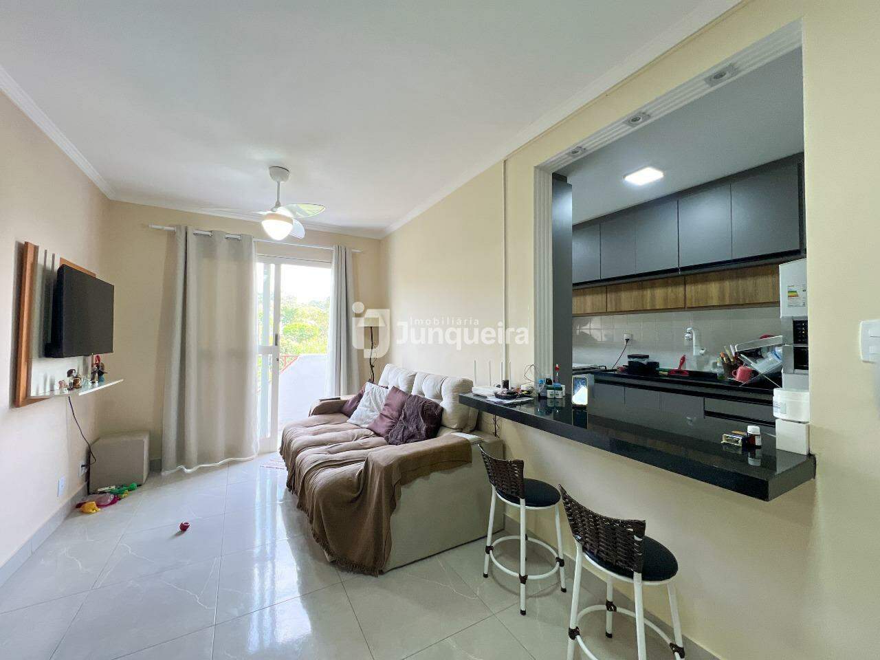 Apartamento à venda no Colinas de Piracicaba , 2 quartos, 1 vaga, no bairro Glebas Califórnia em Piracicaba - SP