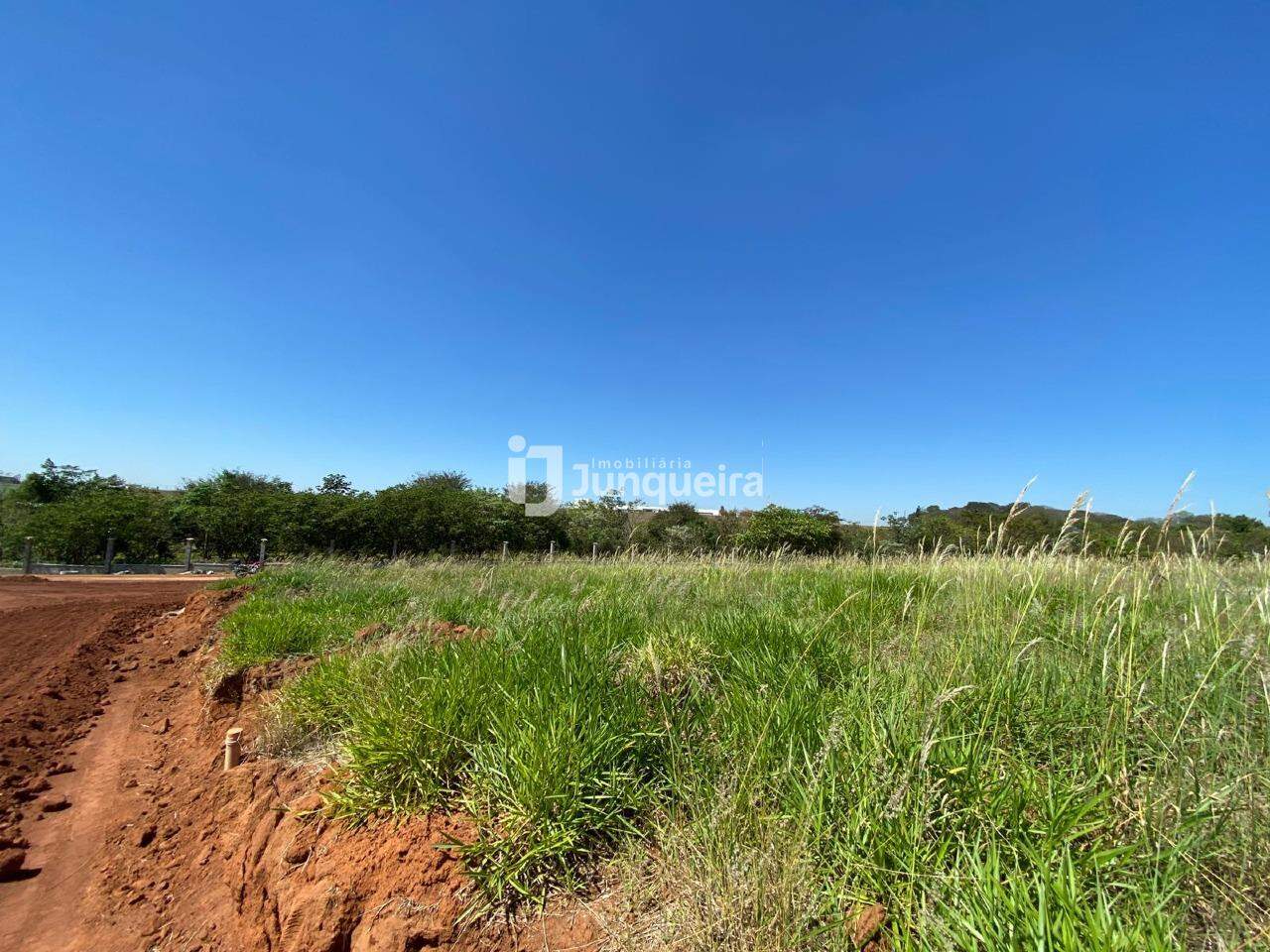 Terreno em Condomínio à venda no Terramerica Piracicaba, no bairro terramerica em Piracicaba - SP