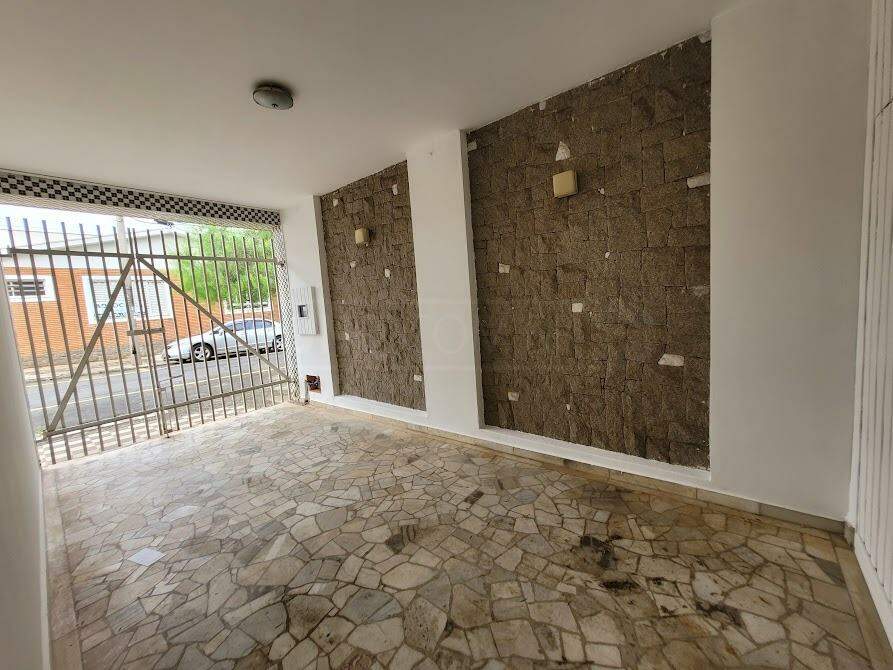 Casa à venda, 3 quartos, sendo 1 suíte, 1 vaga, no bairro Alto em Piracicaba - SP