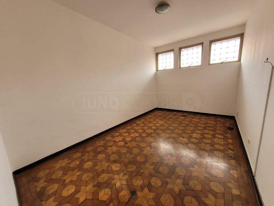 Casa à venda, 3 quartos, sendo 1 suíte, 1 vaga, no bairro Alto em Piracicaba - SP