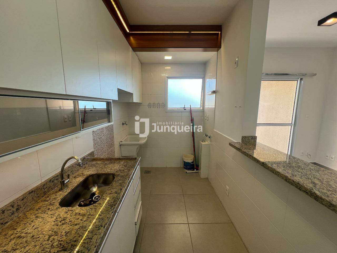Apartamento para alugar no Portal das laranjeiras, 2 quartos, 1 vaga, no bairro Campestre em Piracicaba - SP