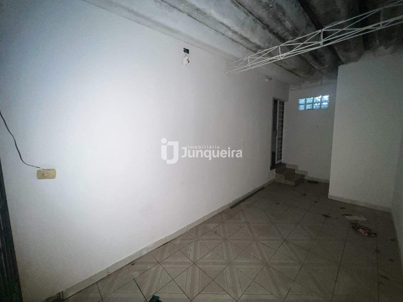 Casa para alugar, 2 quartos, 1 vaga, no bairro Jardim Noiva da Colina em Piracicaba - SP