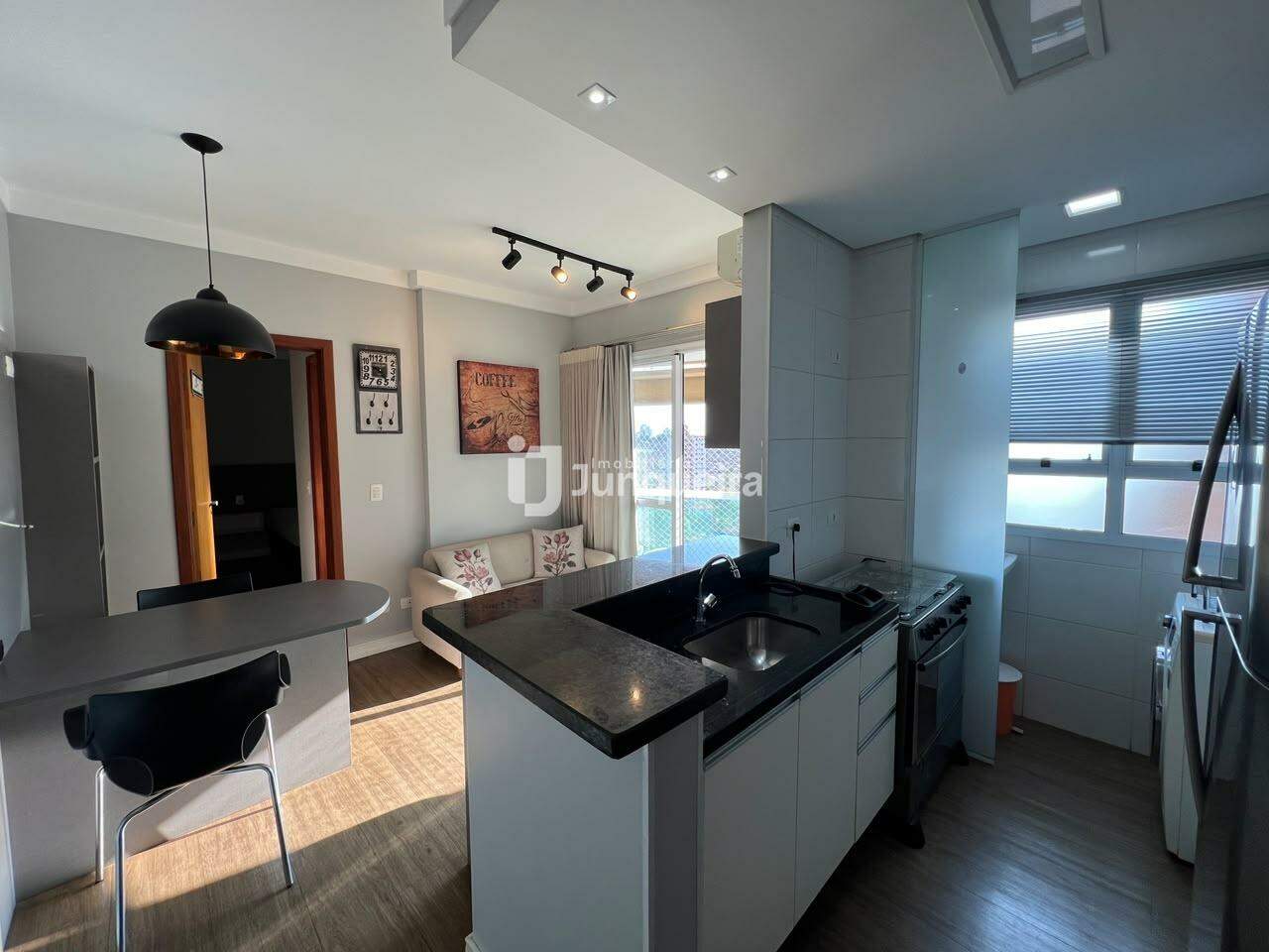 Apartamento para alugar no Terra, 1 quarto, sendo 1 suíte, 1 vaga, no bairro Vila Independência em Piracicaba - SP