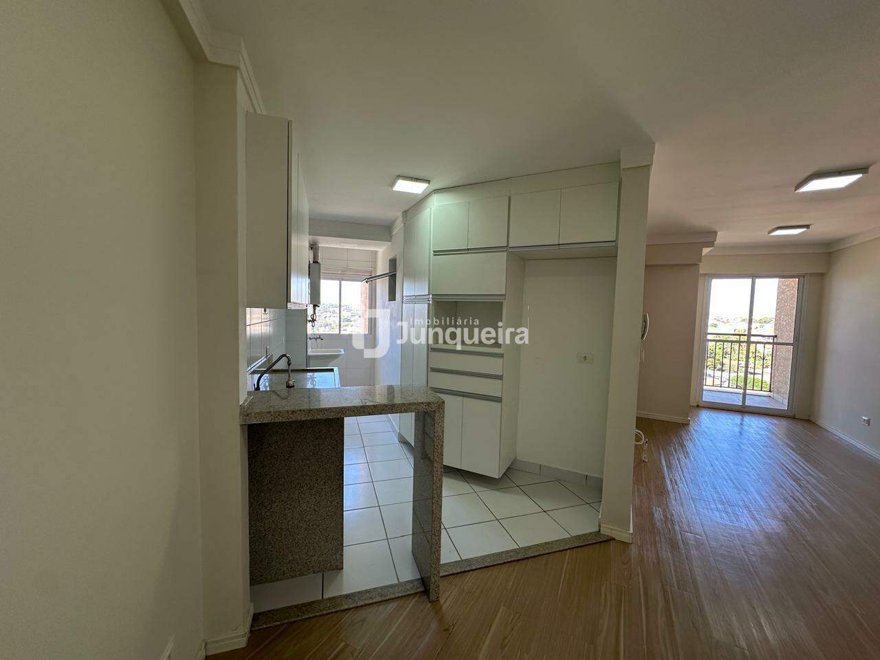 Apartamento à venda no Mirage, 2 quartos, sendo 1 suíte, 2 vagas, no bairro Paulicéia em Piracicaba - SP