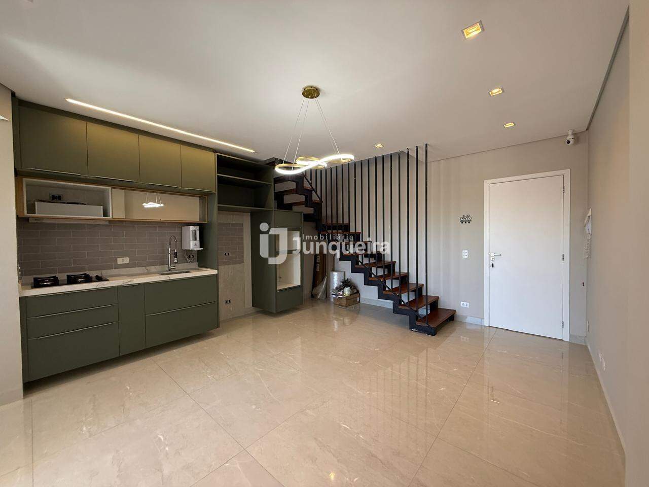 Apartamento à venda no Villa Serena, 4 quartos, sendo 2 suítes, 3 vagas, no bairro Jardim Califórnia em Piracicaba - SP