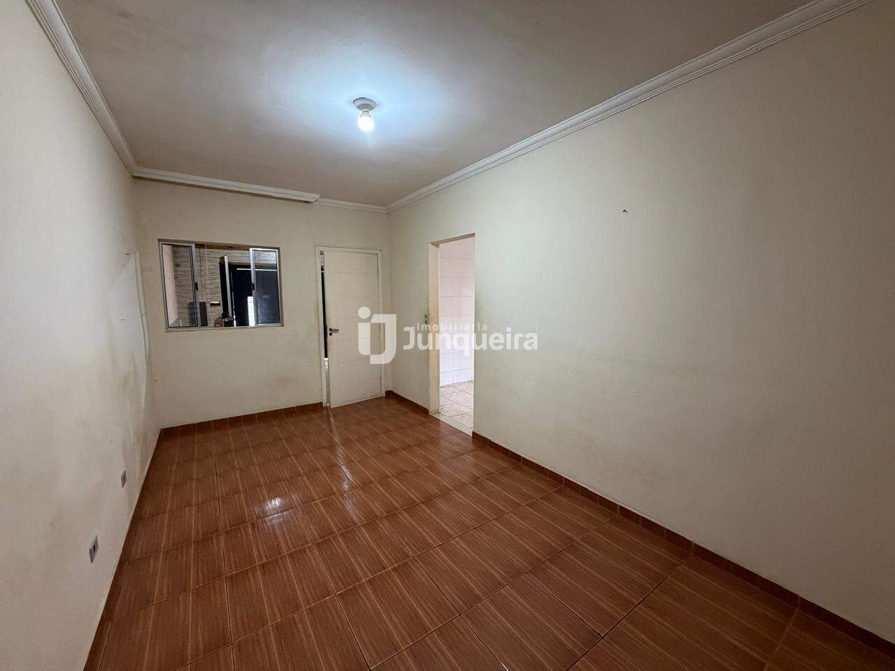 Casa à venda, 2 quartos, sendo 1 suíte, 2 vagas, no bairro Sol Nascente II em Piracicaba - SP