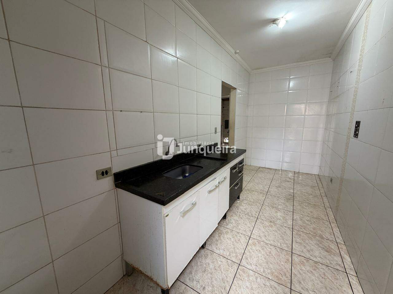 Casa à venda, 2 quartos, sendo 1 suíte, 2 vagas, no bairro Sol Nascente II em Piracicaba - SP