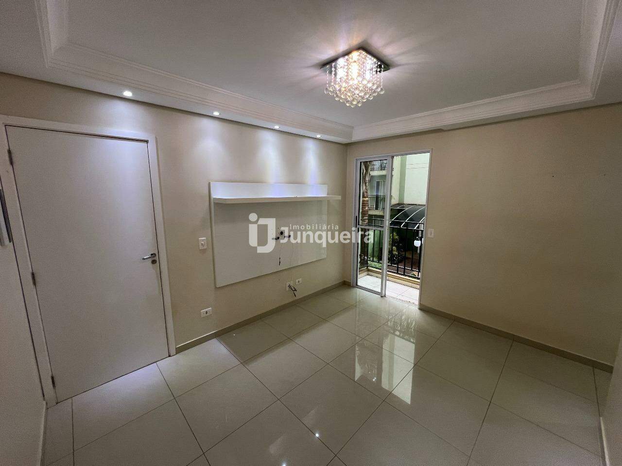 Apartamento para alugar no Ilha de Cozumel, 2 quartos, 1 vaga, no bairro Dois Córregos em Piracicaba - SP