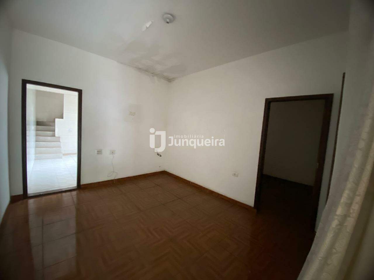 Casa à venda, 2 quartos, no bairro Centro em Piracicaba - SP