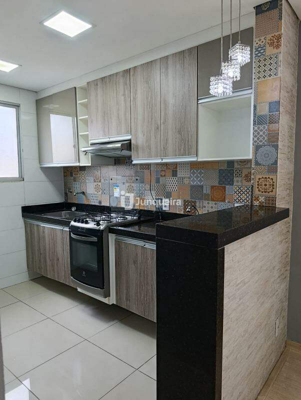 Apartamento à venda no Parque Piazza Venezia, 2 quartos, 1 vaga, no bairro Jardim São Francisco em Piracicaba - SP