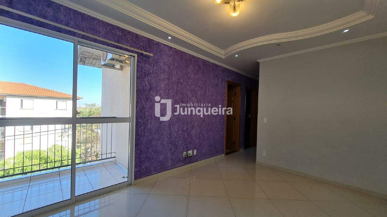 Apartamento para alugar no Engenho Resende, 2 quartos, 1 vaga, no bairro Vale do Sol em Piracicaba - SP