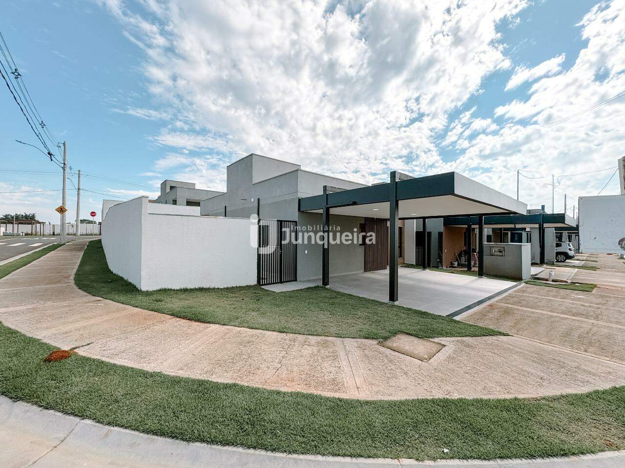 Casa em Condomínio para alugar no Authoria Reserva Jequitiba, 3 quartos, sendo 1 suíte, 2 vagas, no bairro Authoria Reserva Jequitibá em Piracicaba - SP