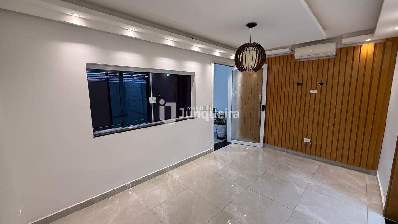 Casa para alugar, 2 quartos, 2 vagas, no bairro Jardim Noiva da Colina em Piracicaba - SP