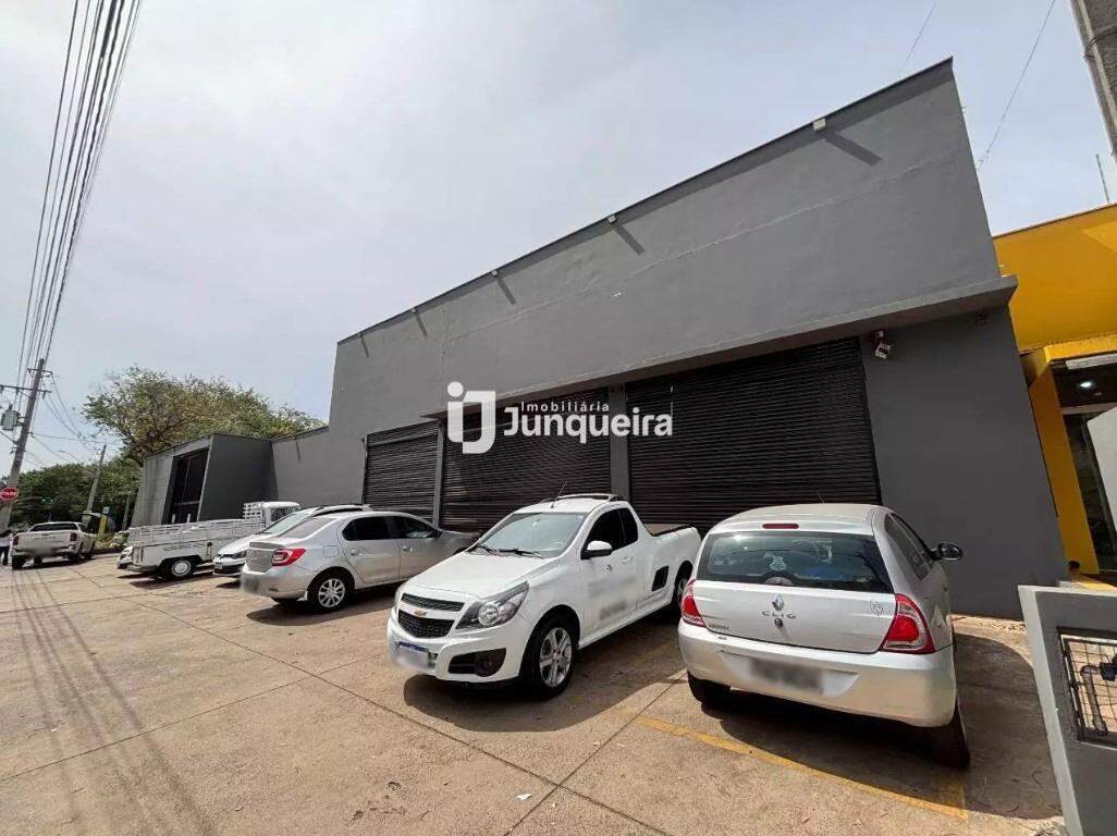 Salão para alugar, 30 vagas, no bairro Nova América em Piracicaba - SP