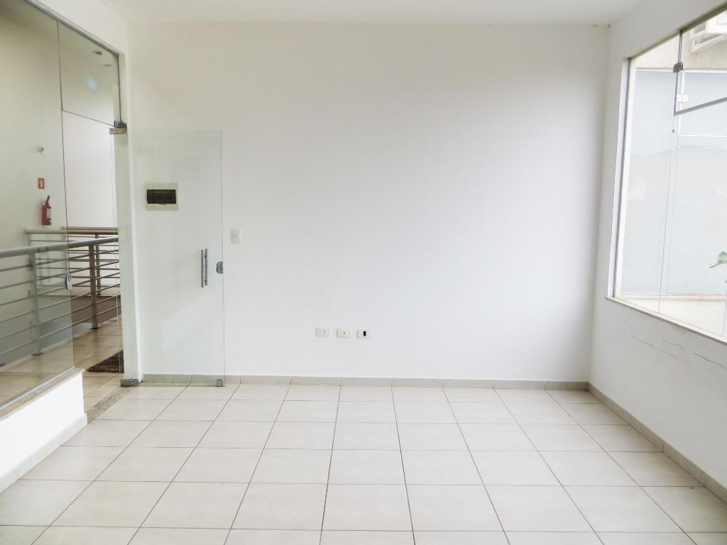 Sala Comercial para alugar, no bairro Vila Rezende em Piracicaba - SP