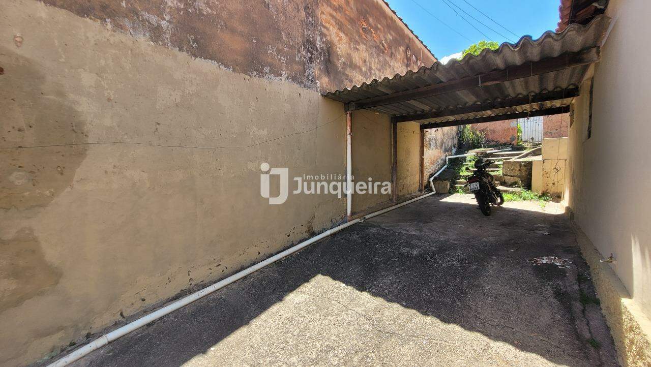 Casa para alugar, 2 quartos, 1 vaga, no bairro Jaraguá em Piracicaba - SP