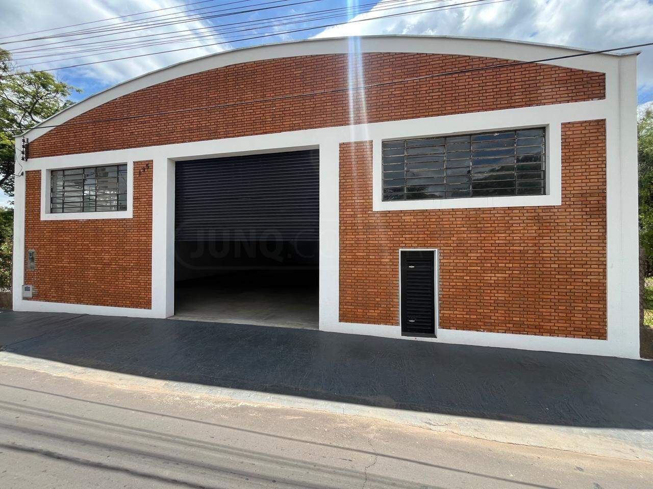 Galpão para alugar, no bairro Centro em Rio das Pedras - SP