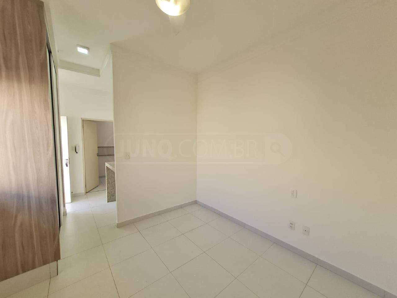 Apartamento para alugar no Convívio Dona Elvira, 1 quarto, 1 vaga, no bairro Areião em Piracicaba - SP