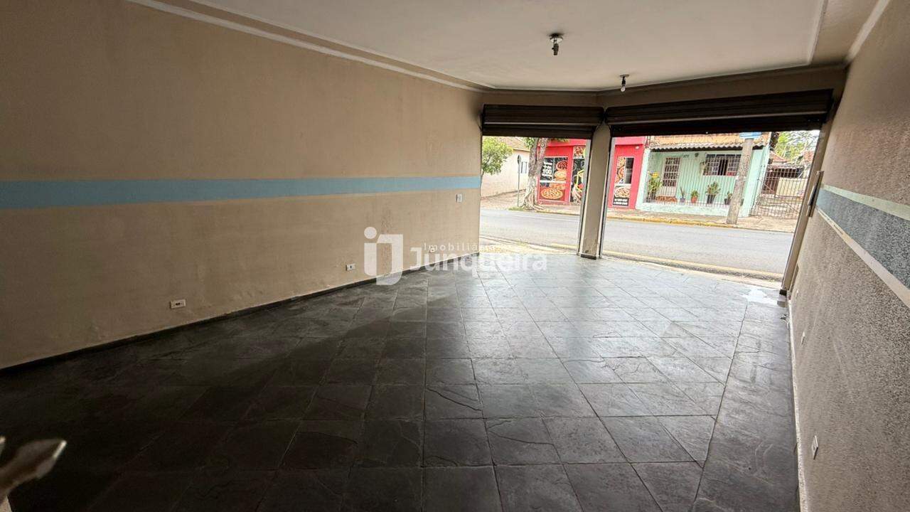 Salão para alugar, 1 quarto, no bairro Santa Terezinha em Piracicaba - SP