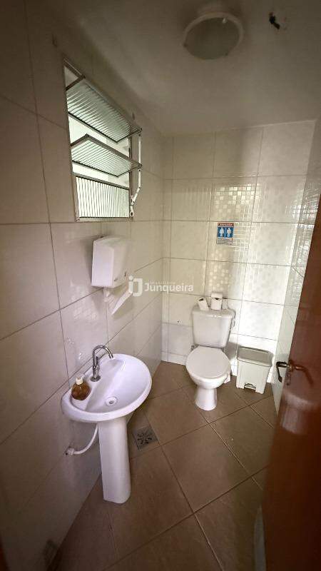 Salão para alugar, no bairro Santa Terezinha em Piracicaba - SP