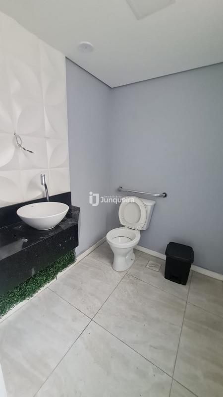 Prédio Comercial para alugar, 4 vagas, no bairro Alemães em Piracicaba - SP