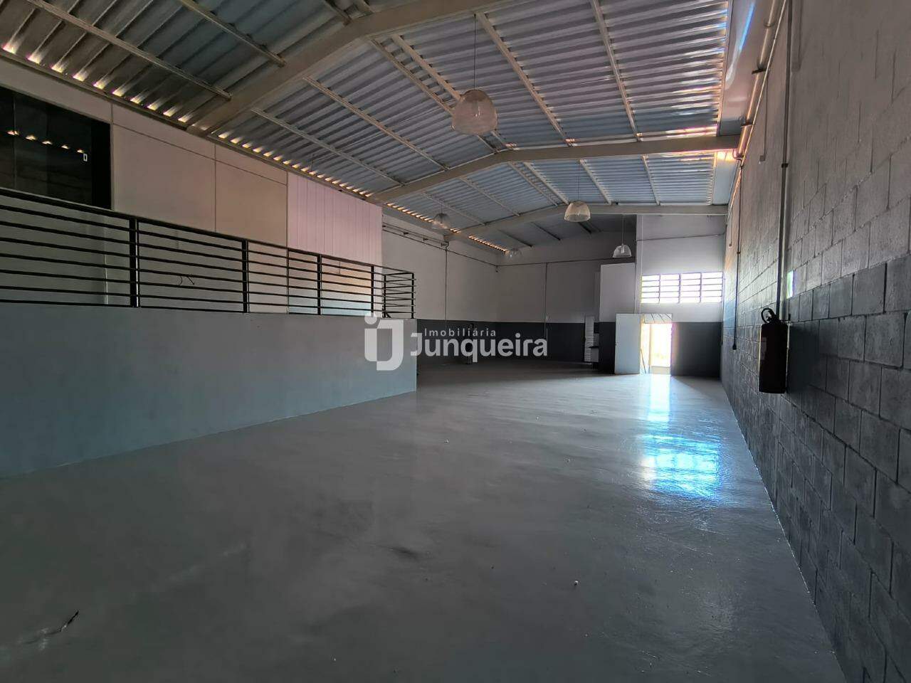 Foto 4 de Galpão para aluguel, 4 vagas, Jaraguá - Piracicaba/SP