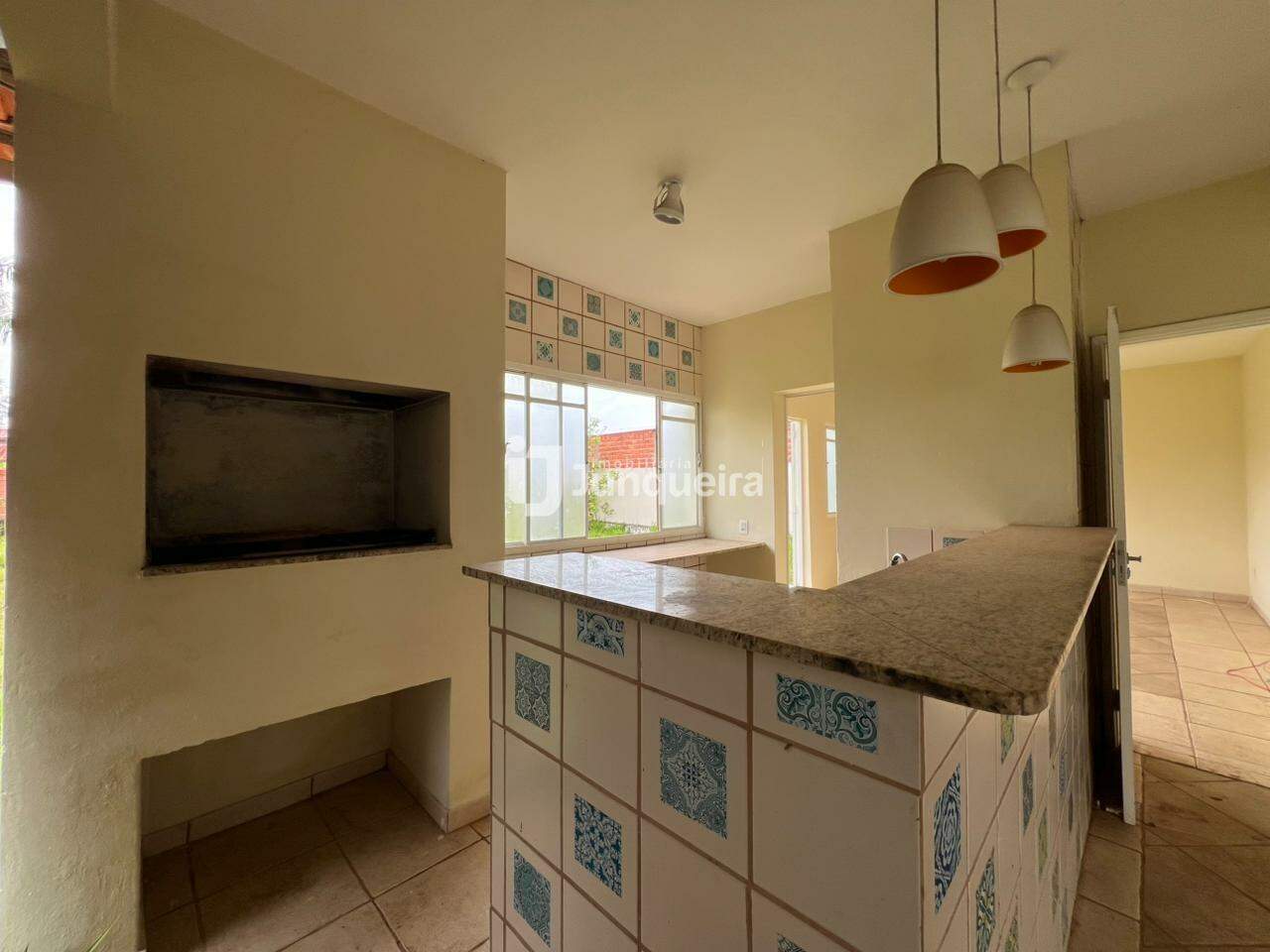 Casa em Condomínio para alugar no Campestre, 2 quartos, 4 vagas, no bairro Campestre em Piracicaba - SP