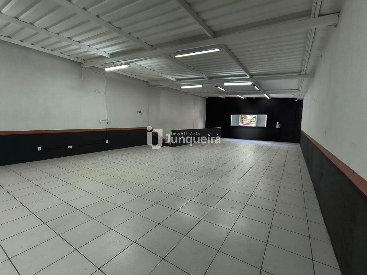 Galpão para alugar, no bairro Vila Monteiro em Piracicaba - SP