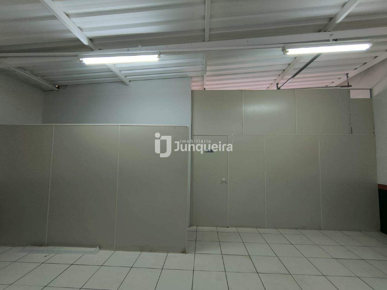 Galpão para alugar, no bairro Vila Monteiro em Piracicaba - SP