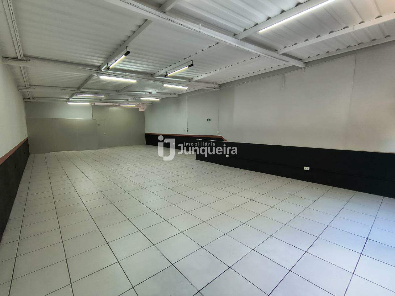 Galpão para alugar, no bairro Vila Monteiro em Piracicaba - SP