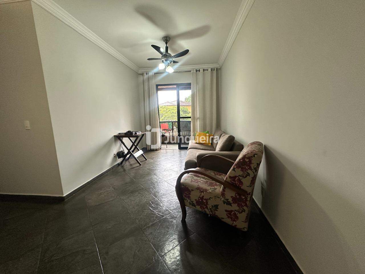 Apartamento para alugar no Saint Germain, 2 quartos, sendo 1 suíte, 1 vaga, no bairro Centro em Piracicaba - SP