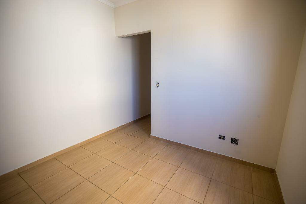 Apartamento para alugar no Edifício Madrid, 1 quarto, 1 vaga, no bairro Higienópolis em Piracicaba - SP