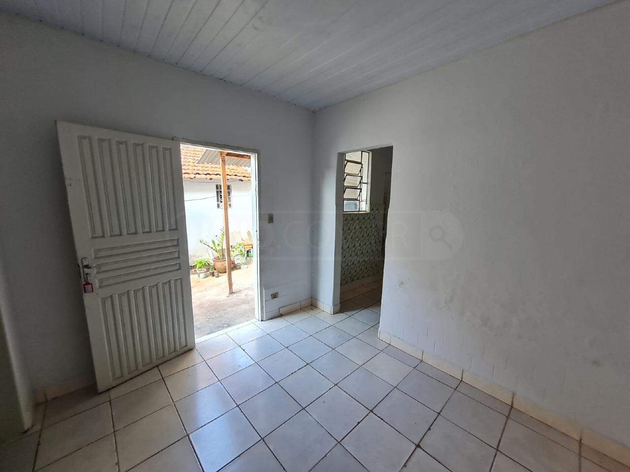 Casa para alugar, 1 quarto, no bairro Cidade Alta em Piracicaba - SP