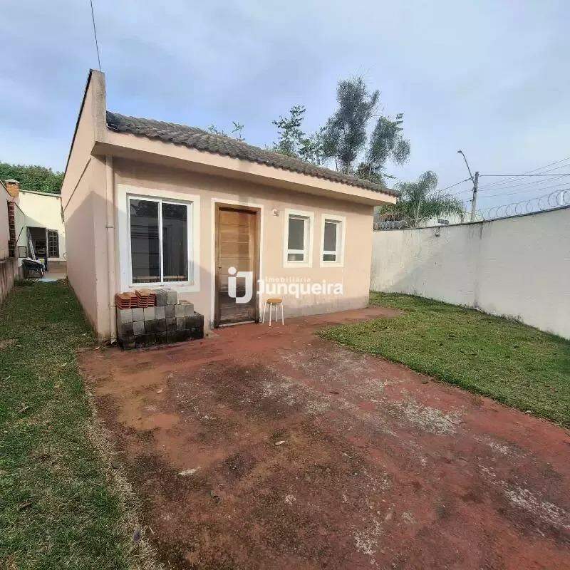 Casa para alugar, 2 quartos, 2 vagas, no bairro Vale do Sol em Piracicaba - SP