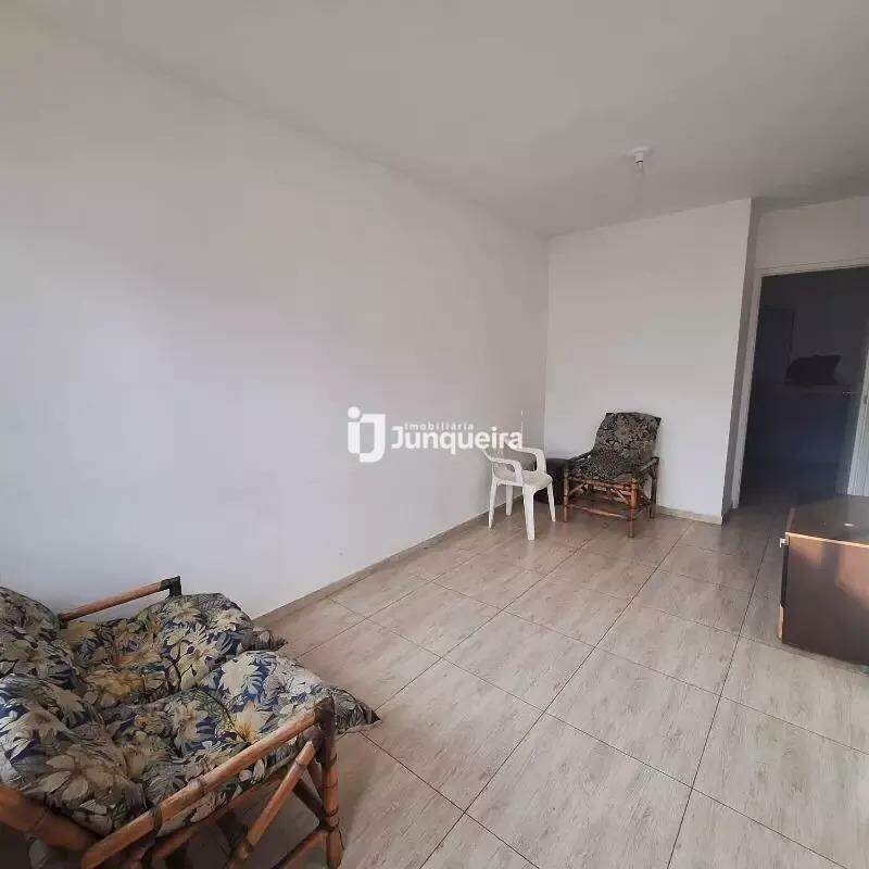 Casa para alugar, 2 quartos, 2 vagas, no bairro Vale do Sol em Piracicaba - SP